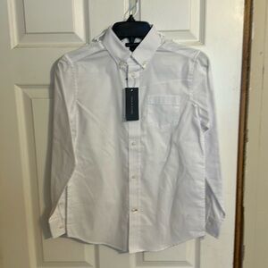 Tommy white collar button up